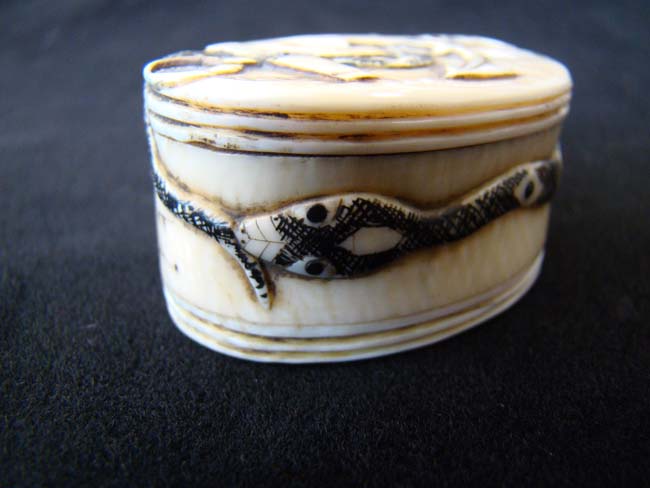 A rare and unique Antique Ship Captain's Ivory Snuff Box circa 1840 — image 6